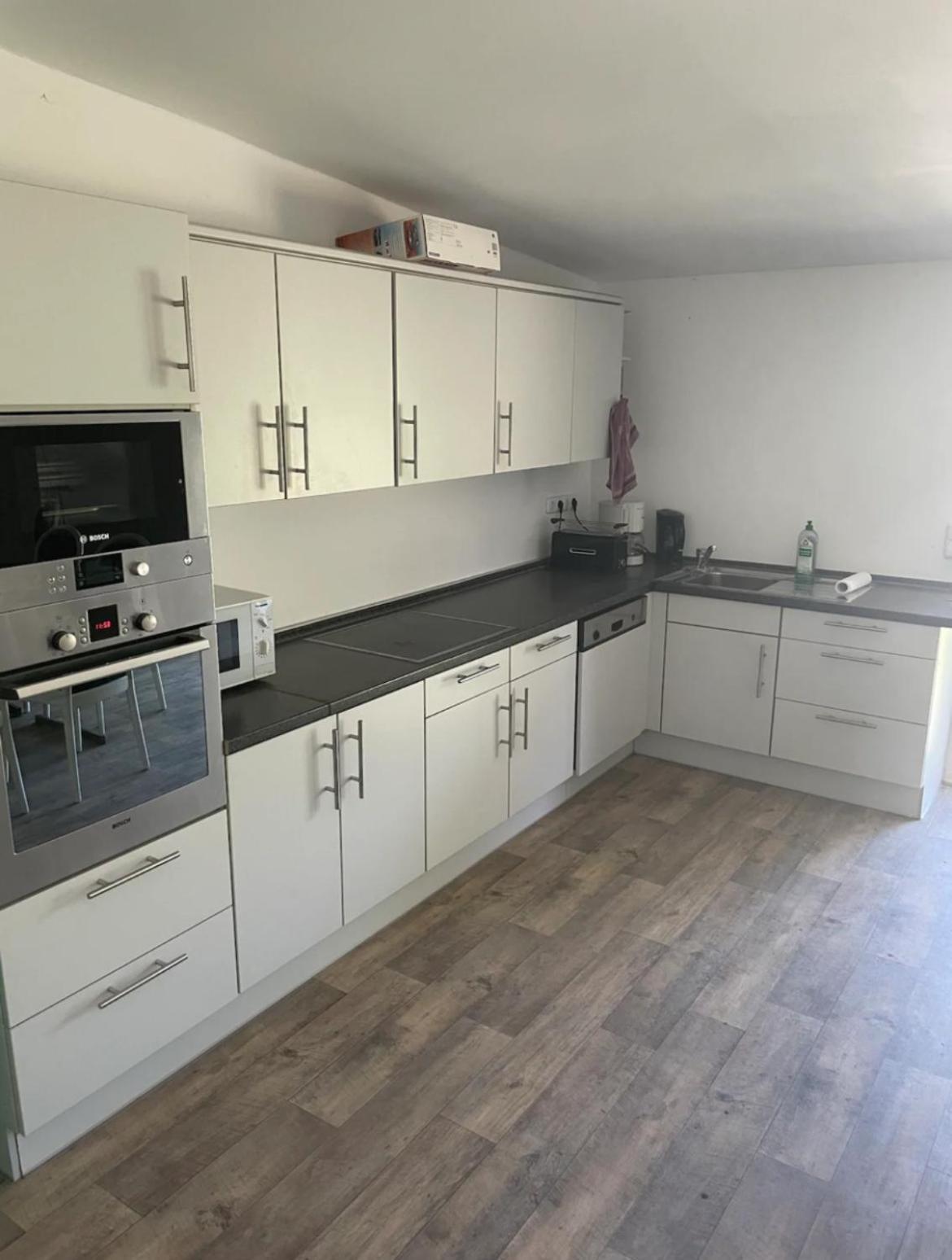 Ferienzimmer Mit Zwei Einzelbetten Und Gemeinschaftkueche Warnow  Exterior foto